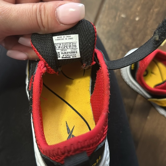 Reebok toddler shoes size 5 - Picture 3 of 3
